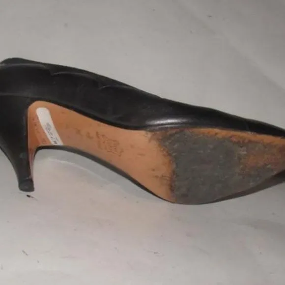 Bally Pewter Leather Black Suede Kitten Heels with Almond Toes