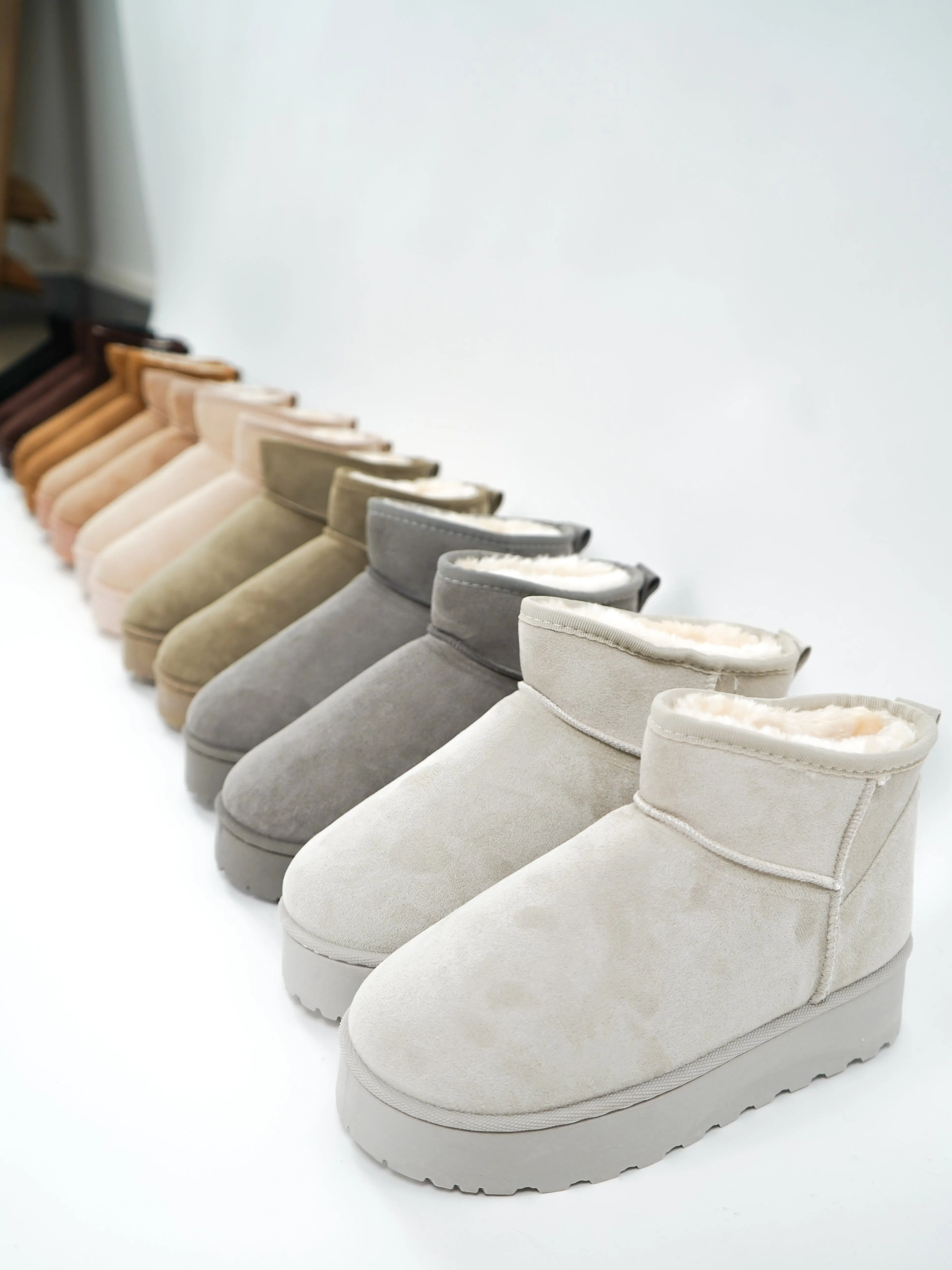 Classic Mini Boots - Camel