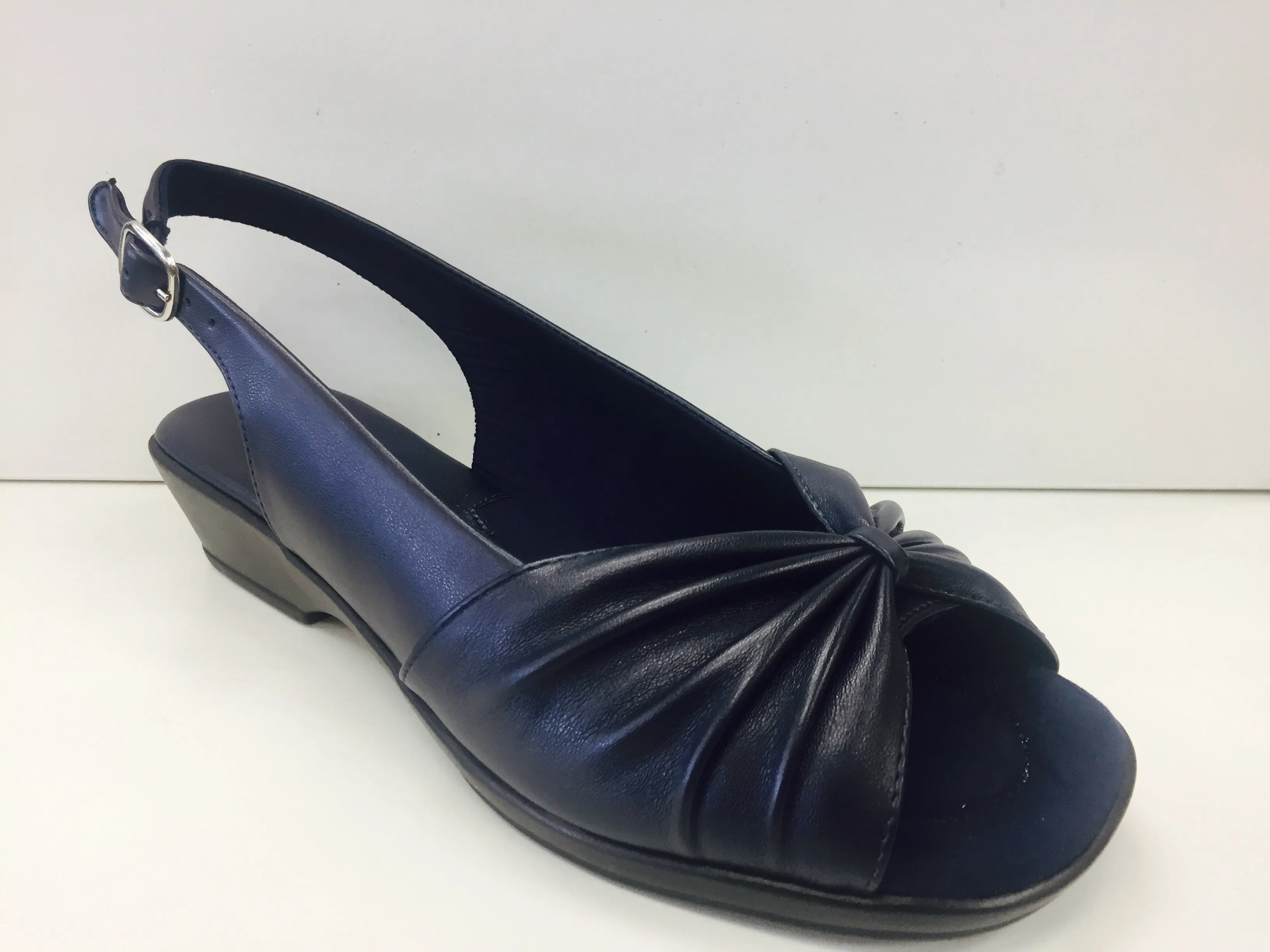 Easy Street Fantasia (Black)