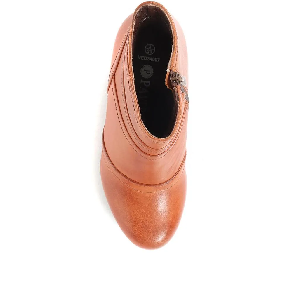 Leather Ankle Boots - VED34007 / 320 369