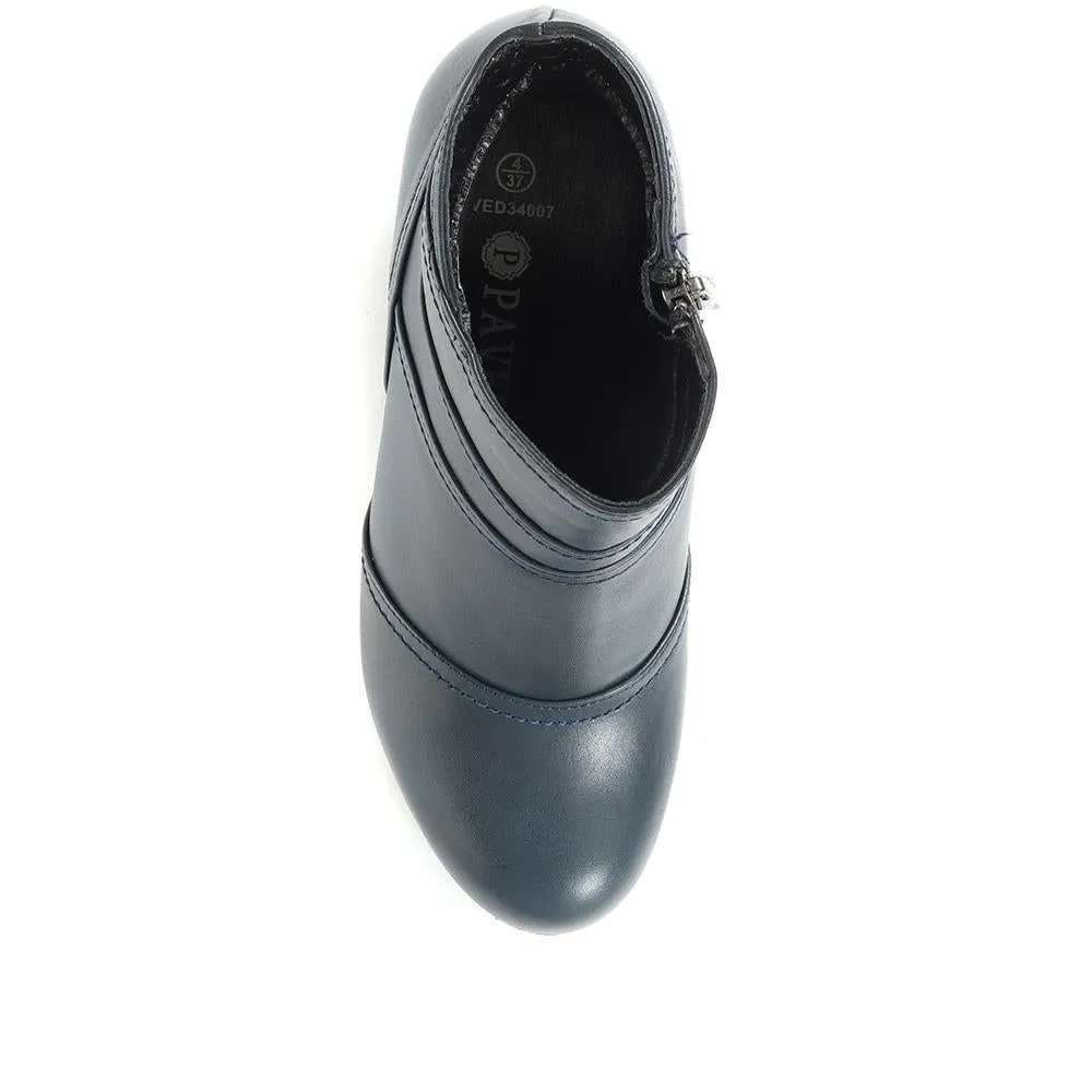 Leather Ankle Boots - VED34007 / 320 369