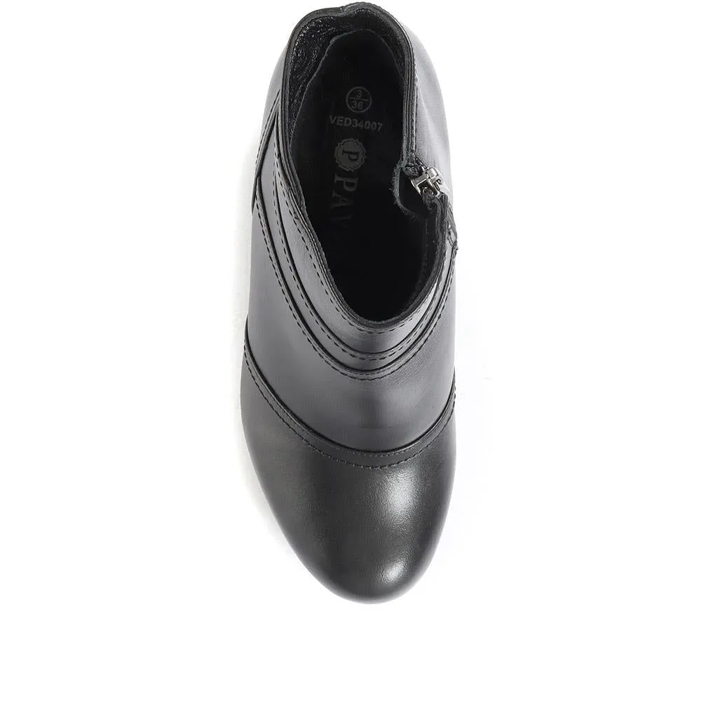 Leather Ankle Boots - VED34007 / 320 369