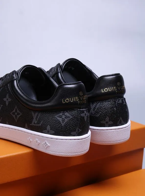 Louis Vuitton Casual Black Sneaker