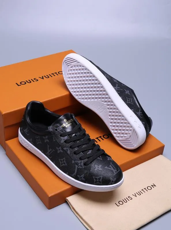 Louis Vuitton Casual Black Sneaker