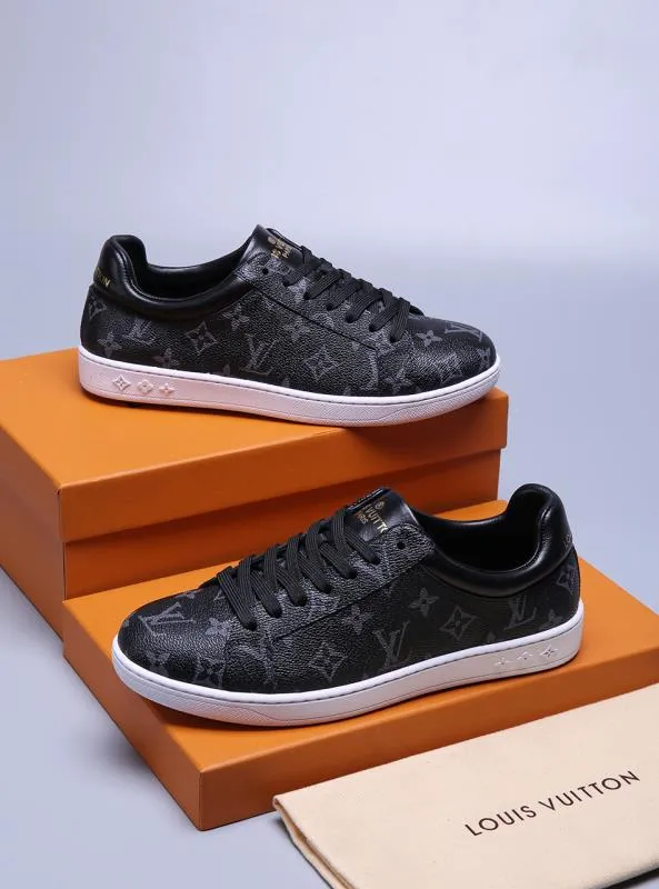 Louis Vuitton Casual Black Sneaker