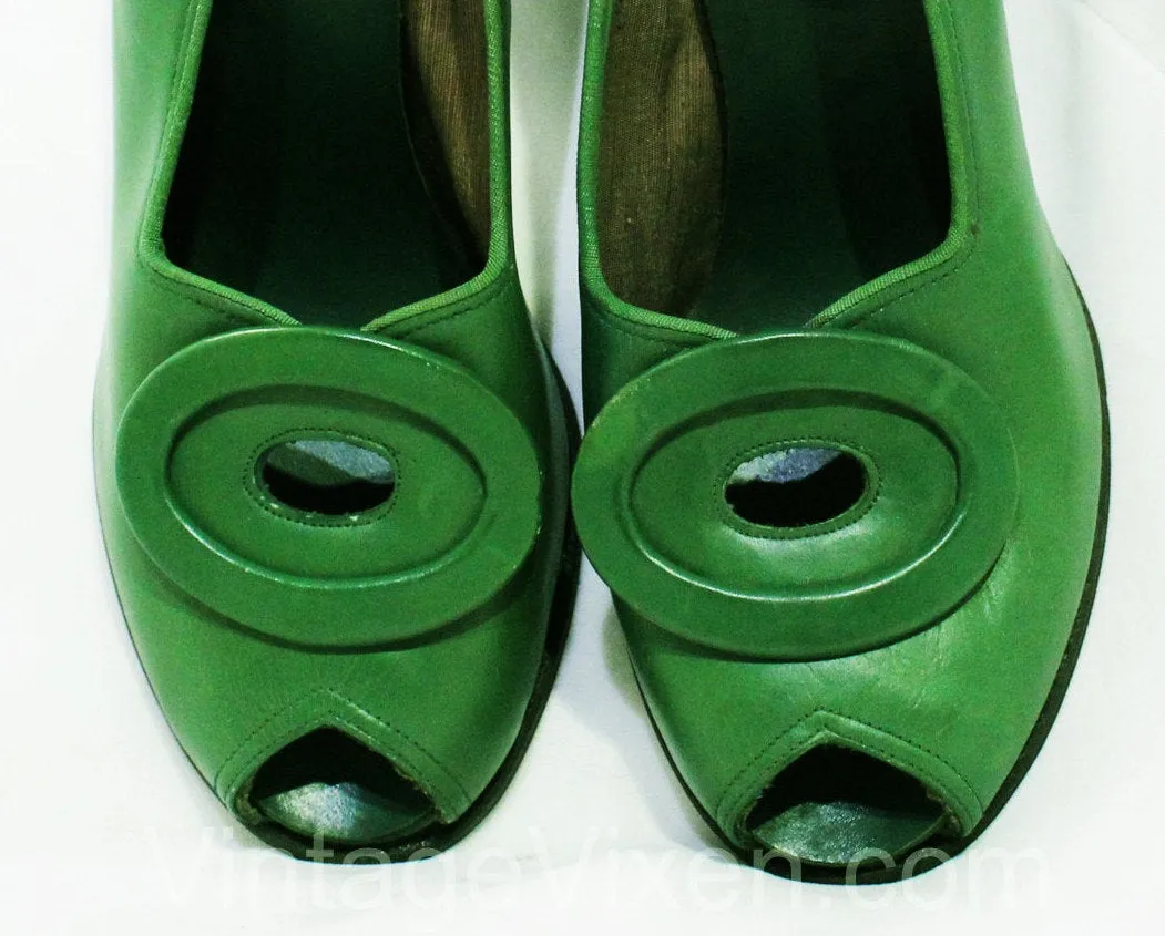 Size 6 1940s Green Shoes - Art Deco Style Open Toe Leather Pumps - 30s 40s Jungle Snake Hue Heels with Ovals - WWII Era 40's NOS Deadstock